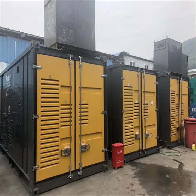 东兴温度变化对不同类型欠压保护装置的可靠性影响有何差异？